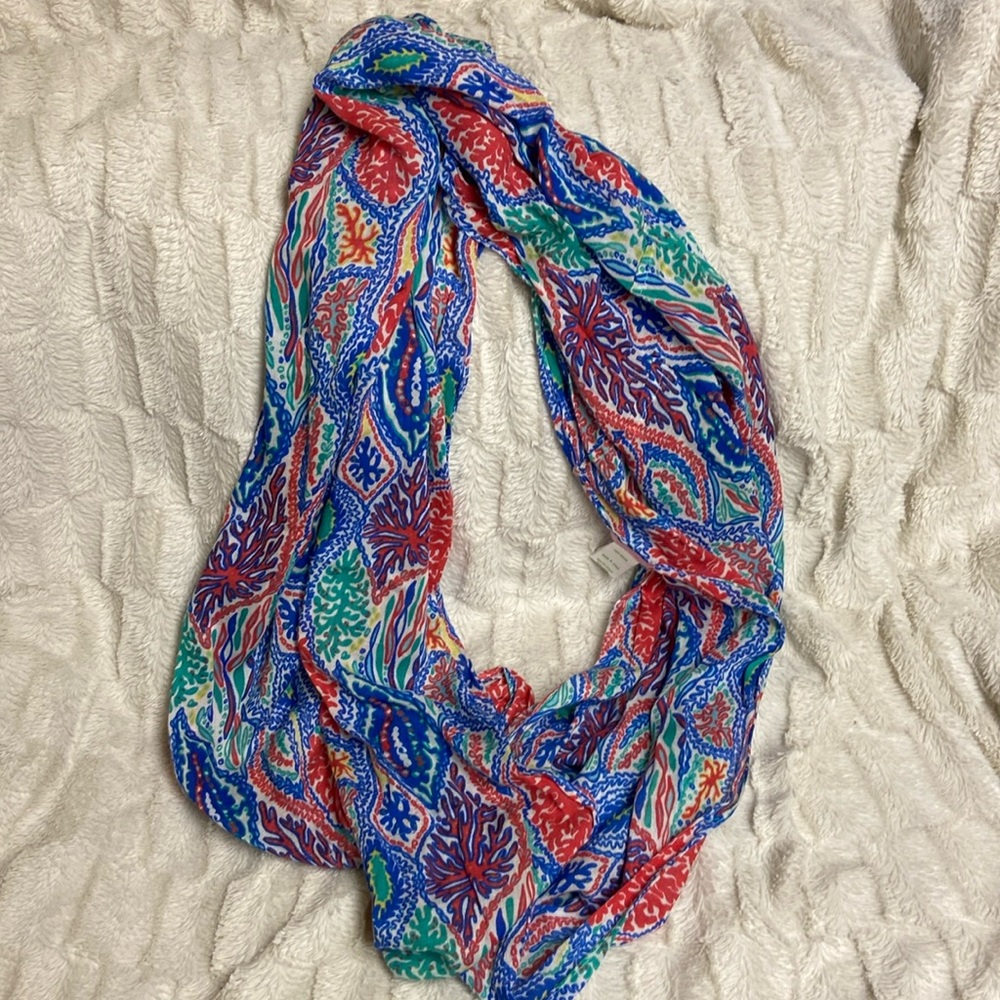 🔥4/$20 Lilly Pulitzer Infinity Scarf